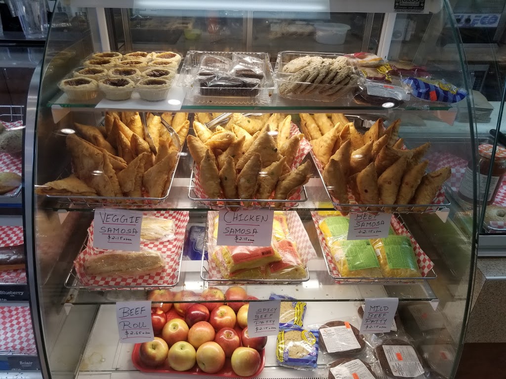 D&D Express Mart | 272 Dupont St, Toronto, ON M5R 1V7, Canada | Phone: (416) 923-3939