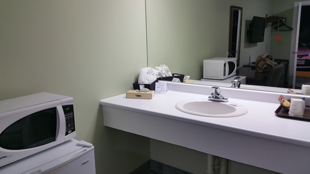 Budget Inn Port Hope | 4510 County 2 Rd, Port Hope, ON L1A 3V5, Canada | Phone: (905) 753-2224