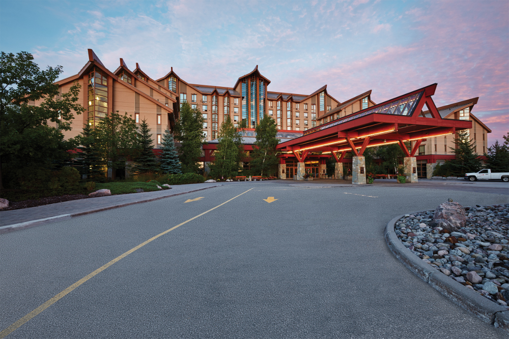 The Willow | 5899 Rama Rd, Rama, ON L3V 6H6, Canada | Phone: (800) 832-7529