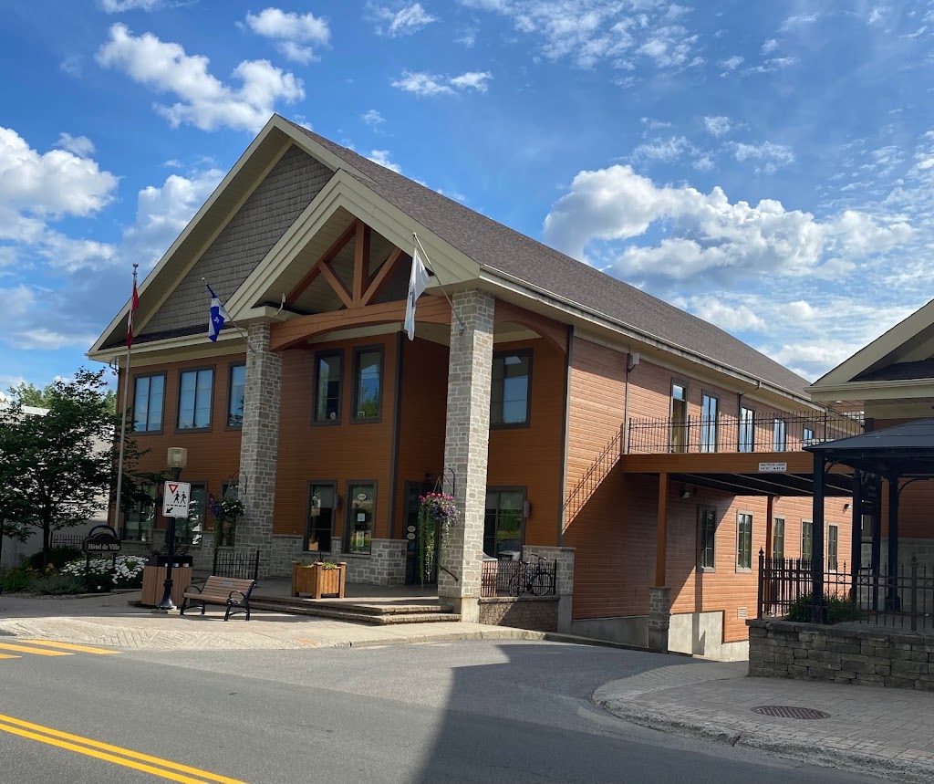 Saint-Donat - City Hall | 490 Rue Principale, Saint-Donat-de-Montcalm, QC J0T 2C0, Canada | Phone: (819) 424-2383