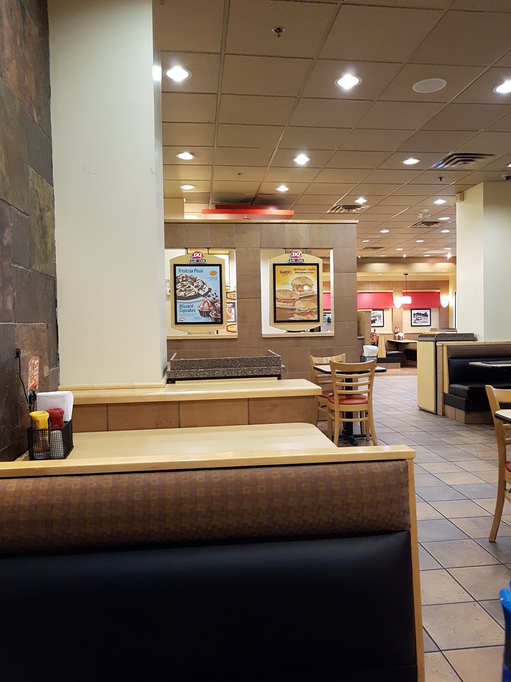 Dairy Queen Grill & Chill | 767 Notre Dame St Unit 20, Embrun, ON K0A 1W1, Canada | Phone: (613) 443-3093