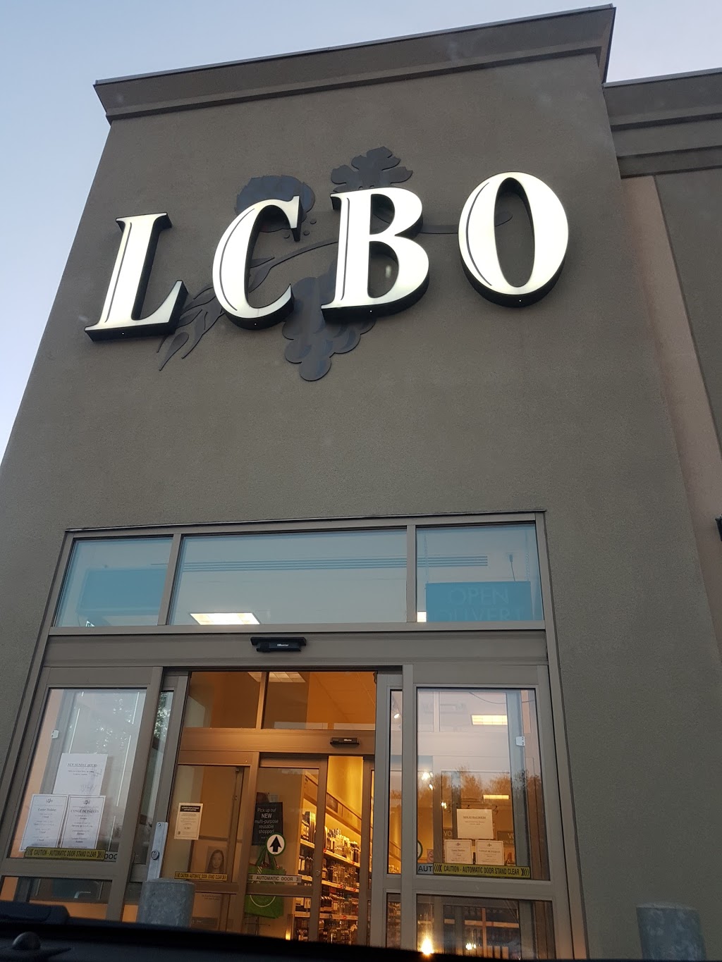 LCBO | 7 Commerce Rd Unit 7, Angus, ON L0M 1B2, Canada | Phone: (705) 424-5811