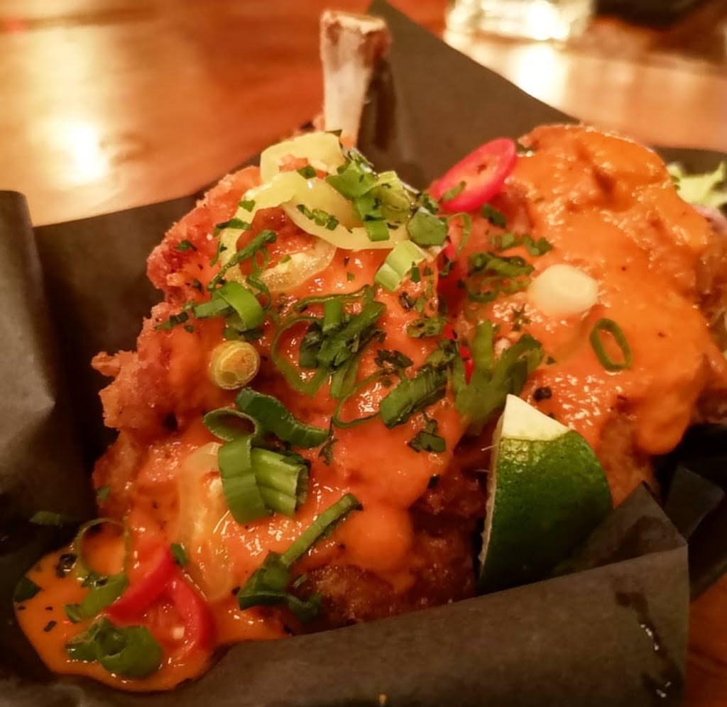 Pinkertons Snack Bar | 1026 Gerrard St E, Toronto, ON M4M 1Z5, Canada | Phone: (416) 855-1460