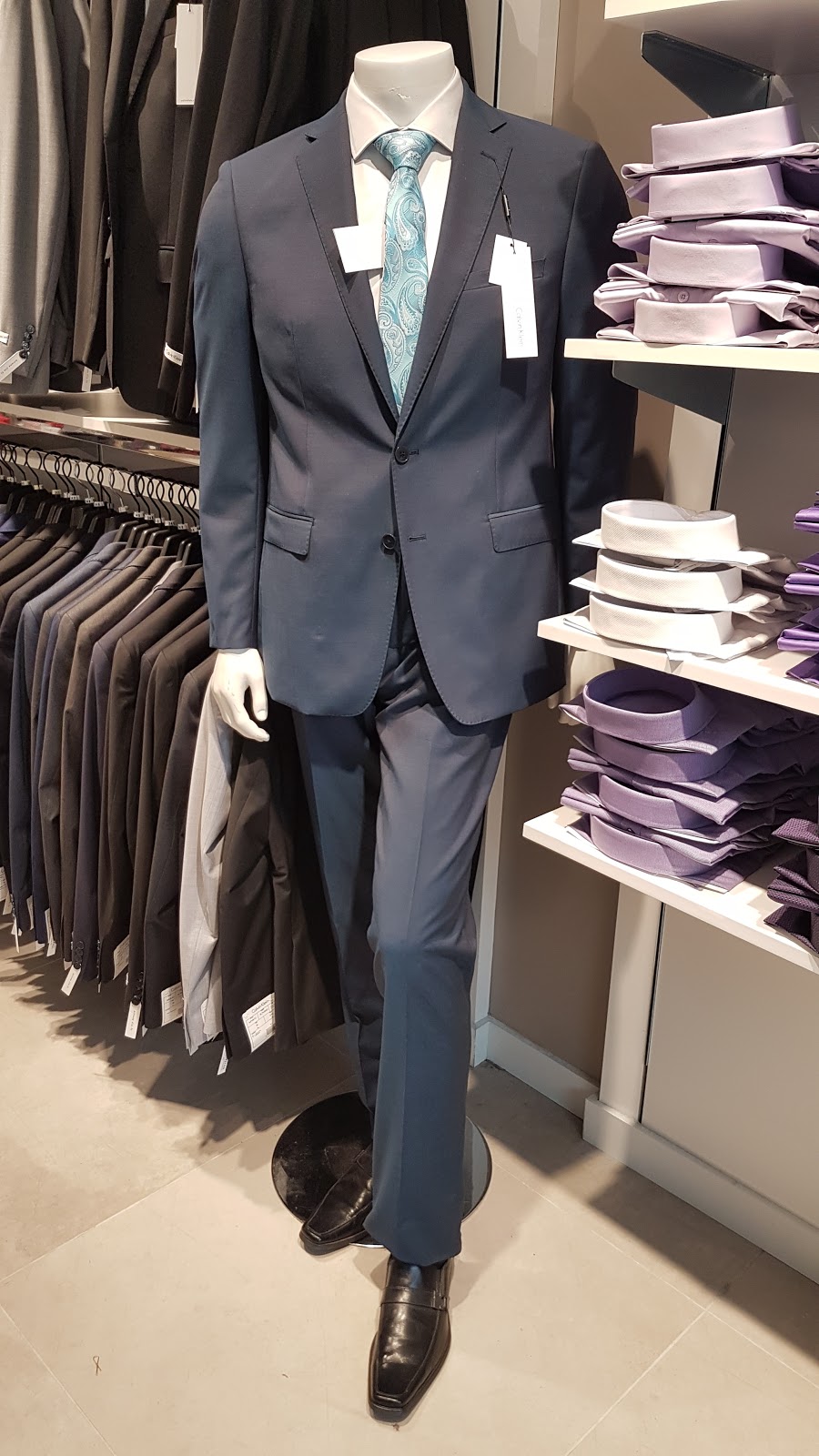Stars Mens Shops | 300 Borough Dr, Scarborough, ON M1P 4P5, Canada | Phone: (416) 296-8863