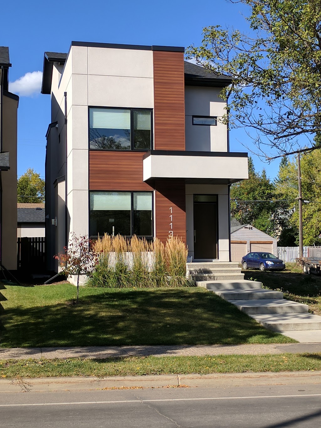 McKernan Park | 7535 112 St NW, Edmonton, AB T6G 0C4, Canada | Phone: (780) 436-2735