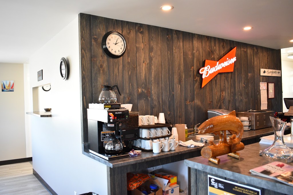 Restaurant le Doré | 245 Rue Principale, Weedon, QC J0B 3J0, Canada | Phone: (819) 877-5577