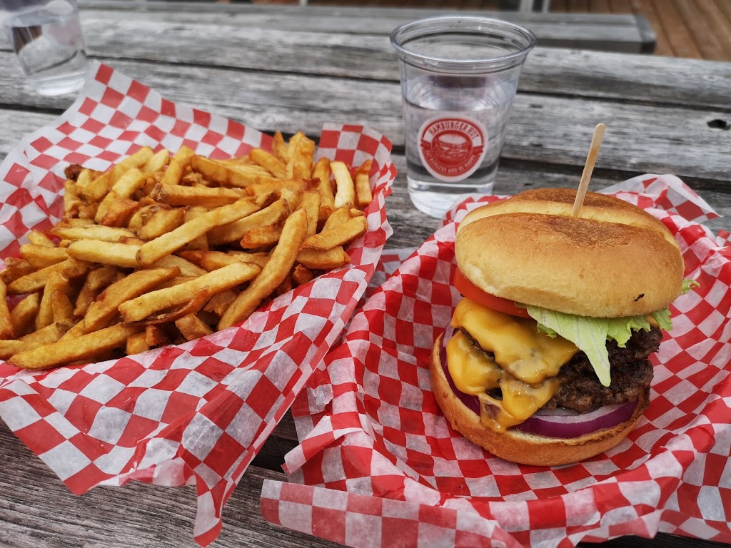 The Hamburger Hut | 13694 ON-7, Carleton Place, ON K7C 3P1, Canada | Phone: (613) 621-4262