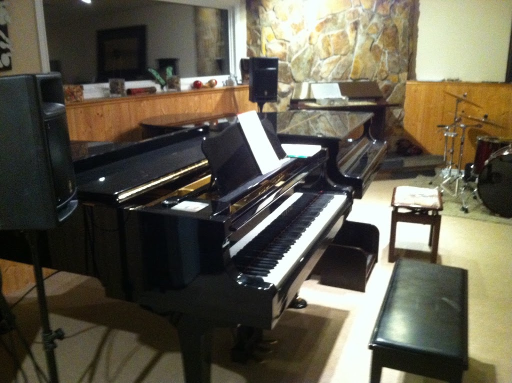 Ekota Suzuki Piano | 6715 20 Ave NW, Edmonton, AB T6K 2H1, Canada | Phone: (780) 916-1422