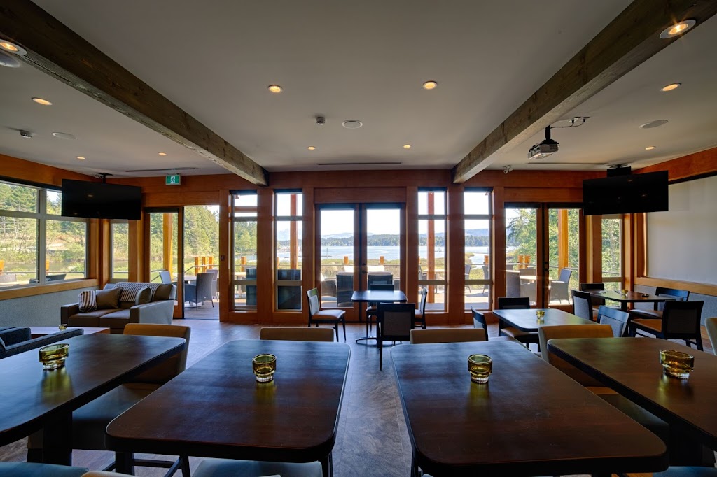 Drinkwaters Lounge | 10695 Lakeshore Rd, Port Alberni, BC V9Y 8Z8, Canada | Phone: (250) 723-2722