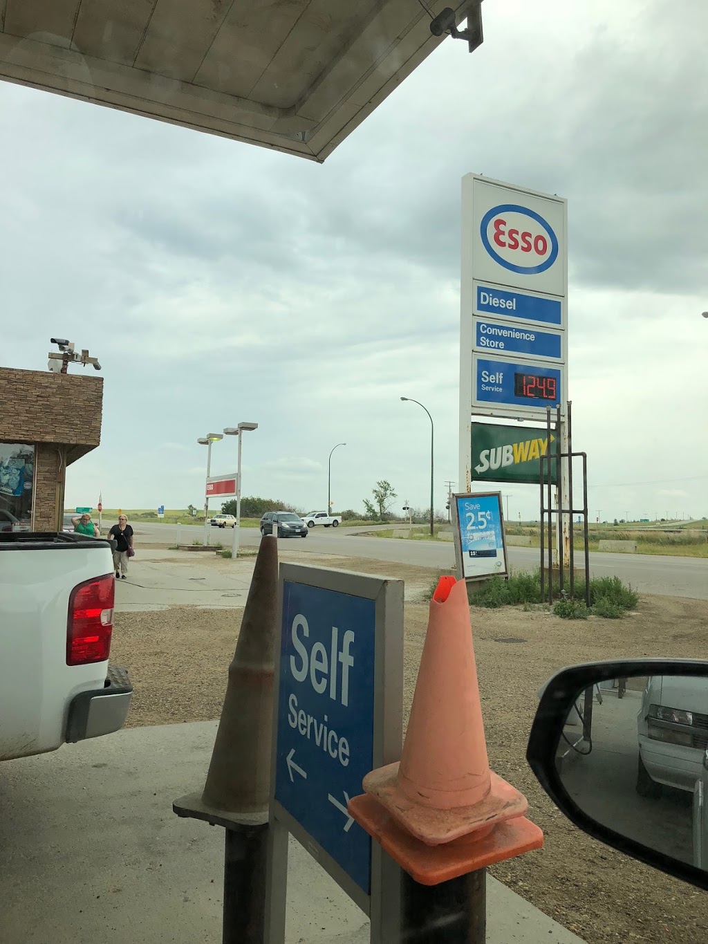 Esso | U.S. 1, Chamberlain, SK S0G 0R0, Canada | Phone: (306) 638-6207