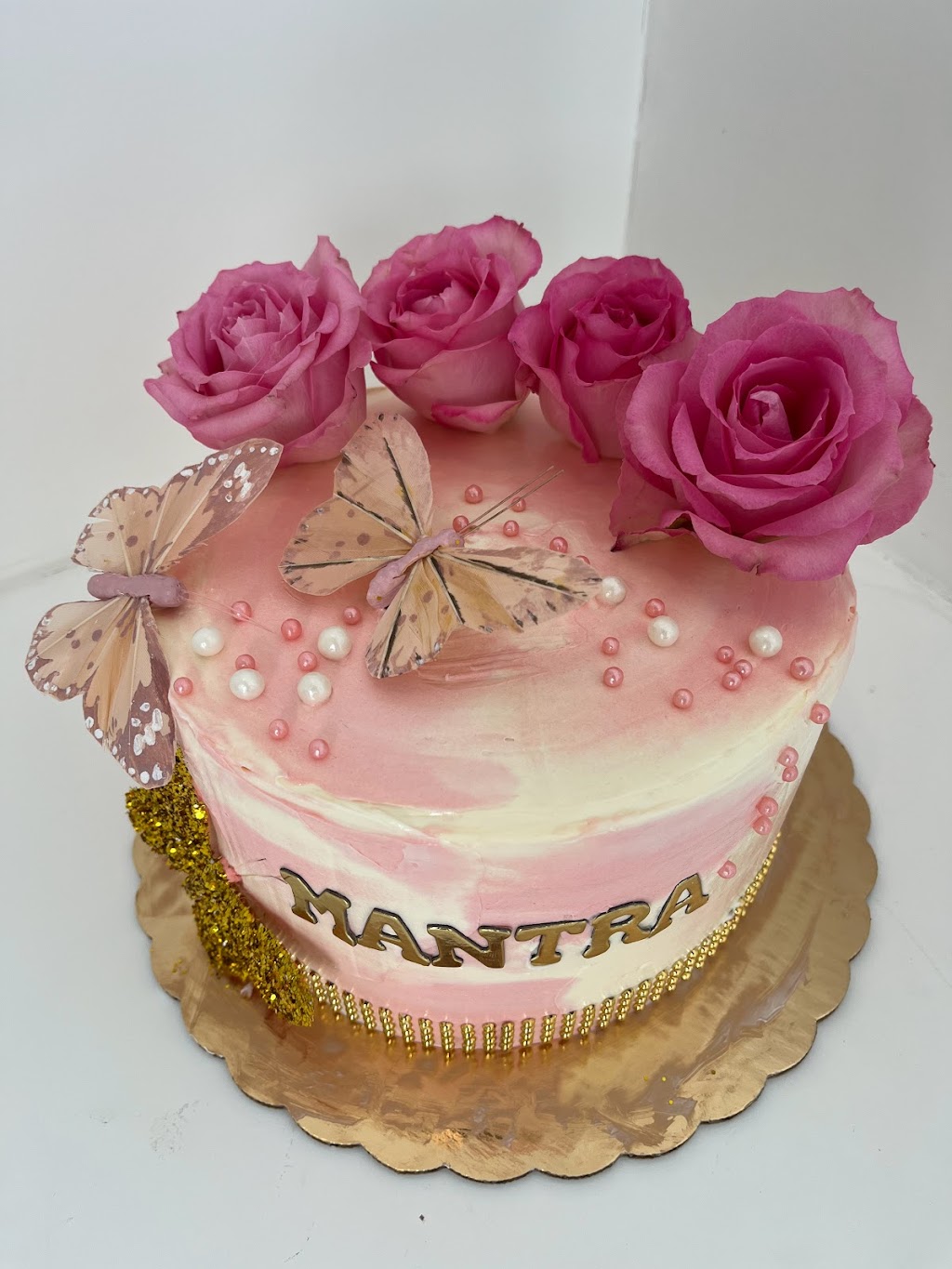 Hawt Diggaty Cakes | 2417 30 St SW, Calgary, AB T3E 2L9, Canada | Phone: (403) 741-2359