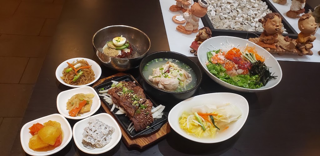 Seoul House Mississauga | 265 Enfield Pl #100, Mississauga, ON L5B 3Y7, Canada | Phone: (905) 848-5556