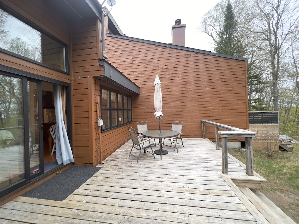 Chalets des Hauteurs | 145 Chem. des Hauteurs, Morin-Heights, QC J0R 1H0, Canada | Phone: (514) 212-1036