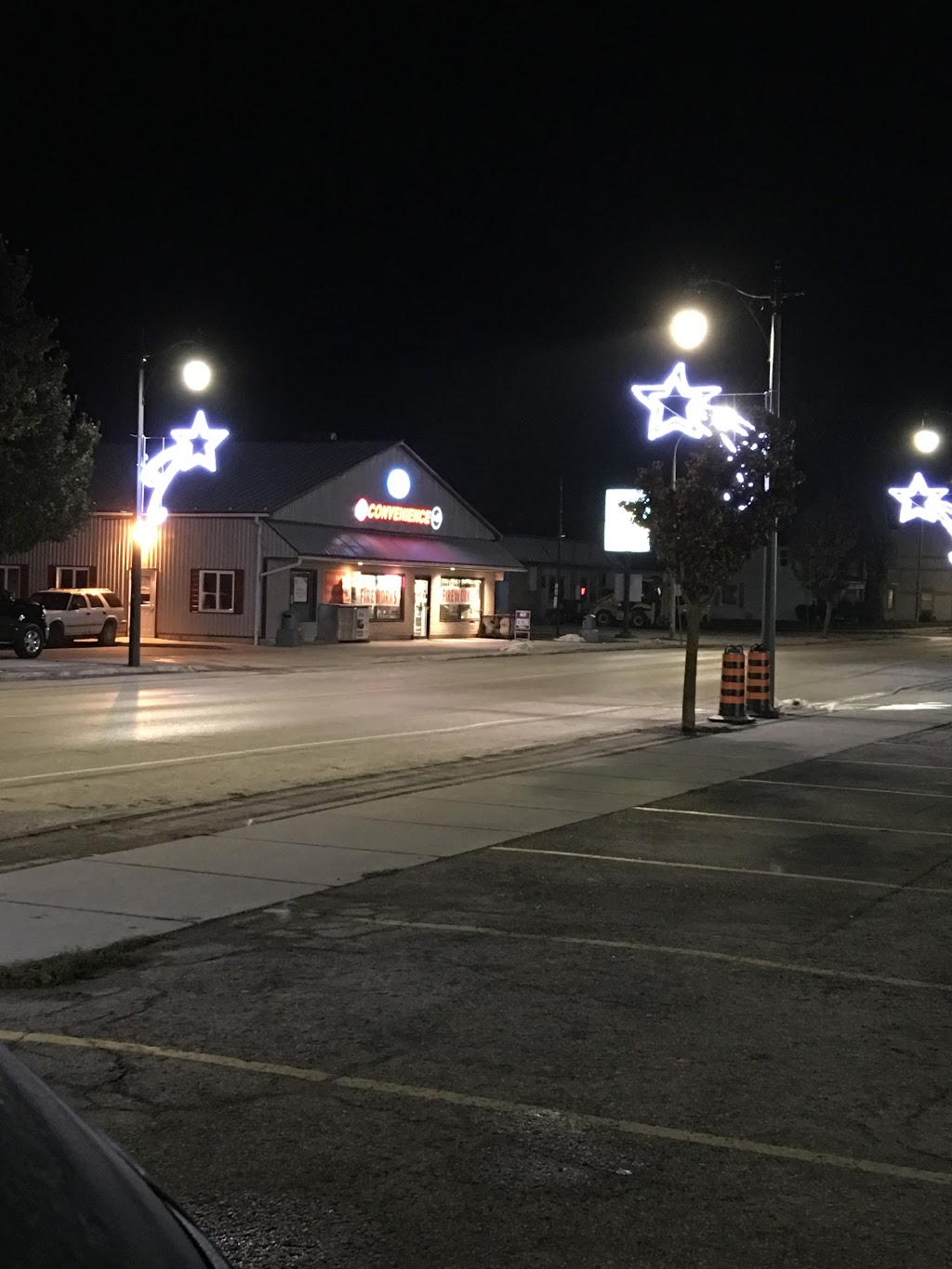 Jays Variety | 105 Main St E, Palmerston, ON N0G 2P0, Canada | Phone: (519) 343-5569