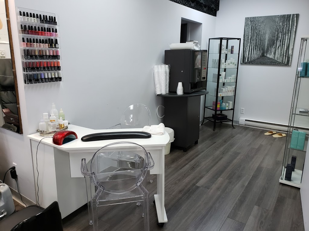 Le Beauty Bar | hair care | 4224 Rue Sainte-Catherine E, Montréal, QC H1V 1X3, Canada | 5145253284 OR +1 514-525-3284