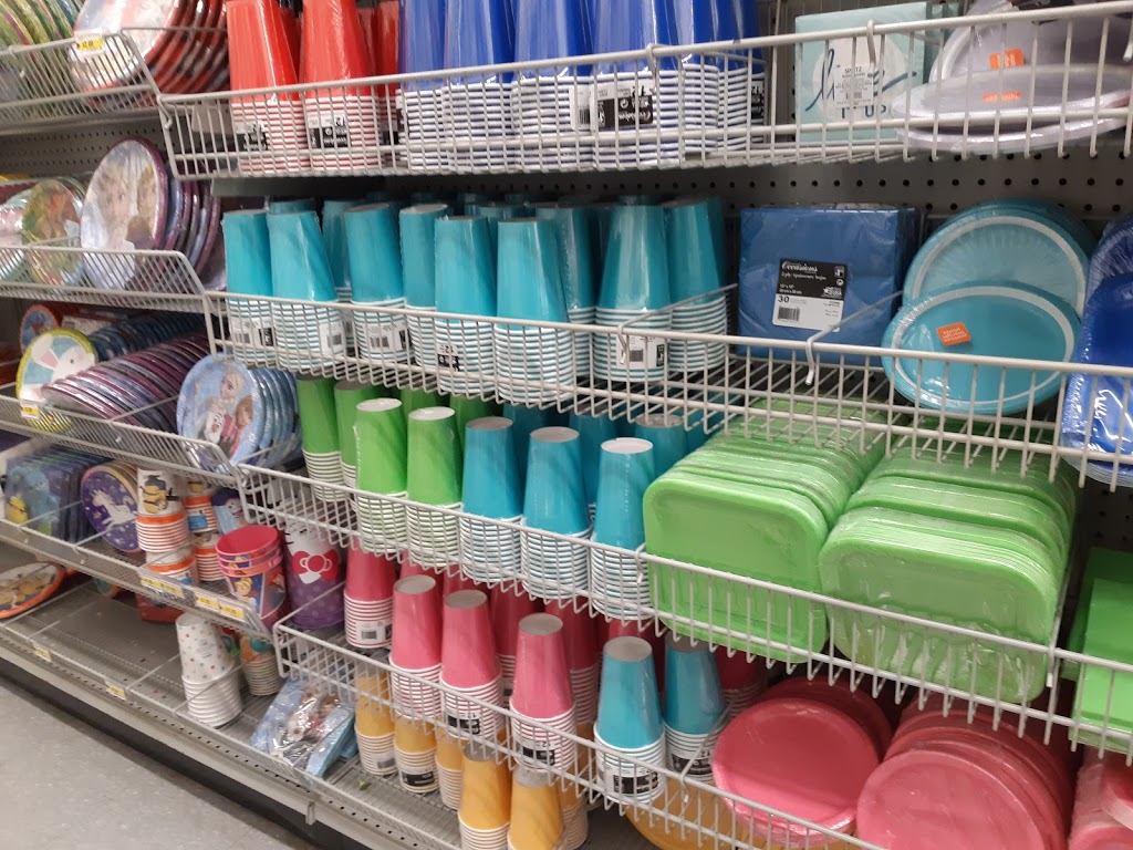 Dollarama | Trenant Park, 5265 Ladner Trunk Rd, Delta, BC V4K 1W4, Canada | Phone: (604) 940-3802