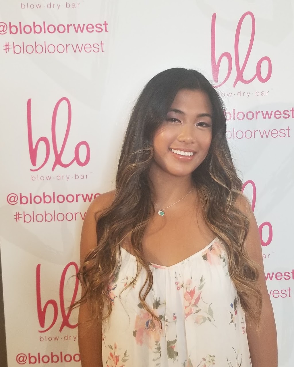 Blo Blow Dry Bar | 2195 Bloor St W, Toronto, ON M6S 1N2, Canada | Phone: (416) 766-4400