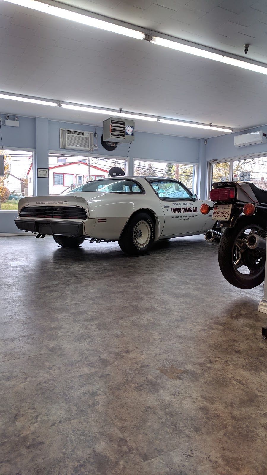Harbour Side Collision Center Csn | 259 Windmill Rd, Dartmouth, NS B3A 4P2, Canada | Phone: (902) 466-6676