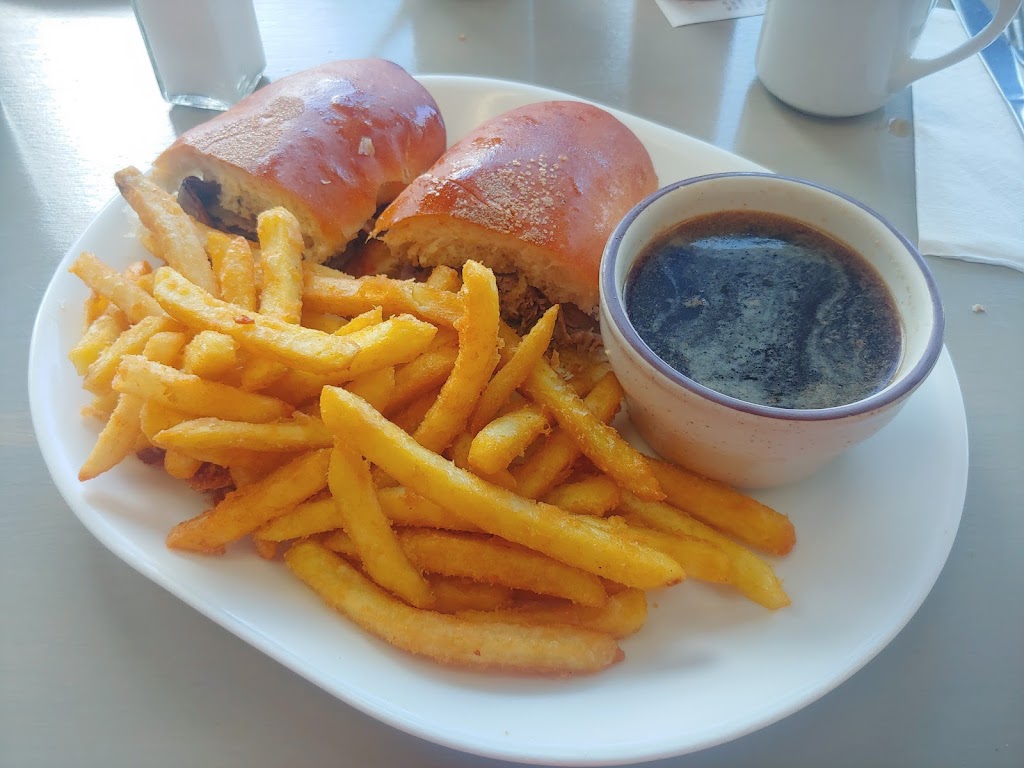 Tonys Place Restaurant | 31120 Peardonville Rd #101, Abbotsford, BC V2T 6K7, Canada | Phone: (604) 850-9288