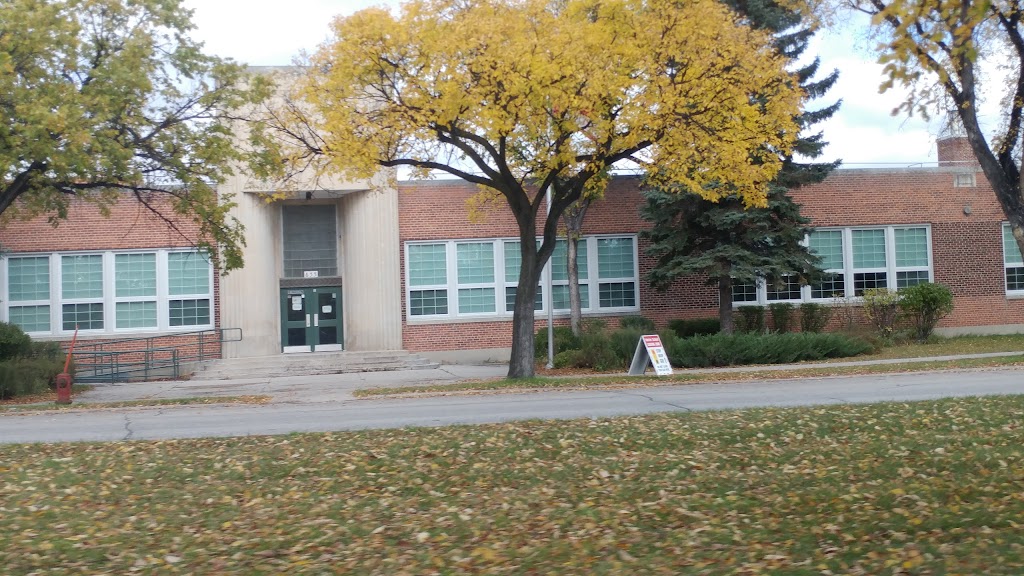 Inkster School | 633 Rd 64 N, Winnipeg, MB R2W 0L3, Canada | Phone: (204) 589-4383