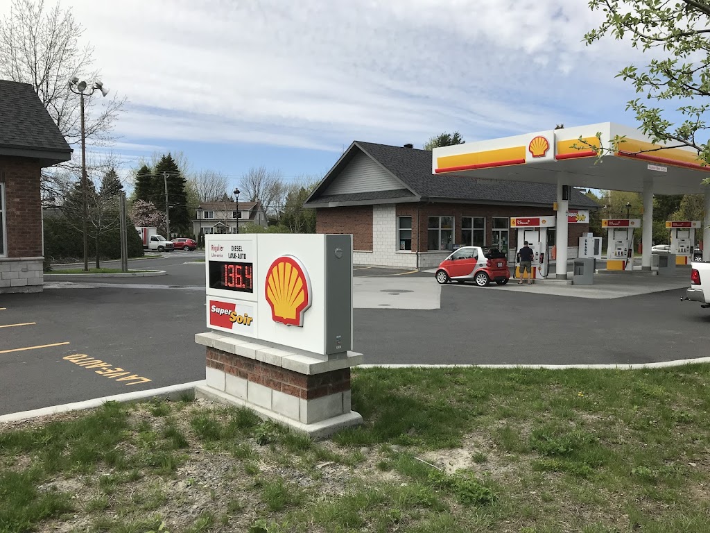 Shell | 248 Bd Sir-Wilfrid-Laurier, Mont-Saint-Hilaire, QC J3H 3N7, Canada | Phone: (450) 339-4500