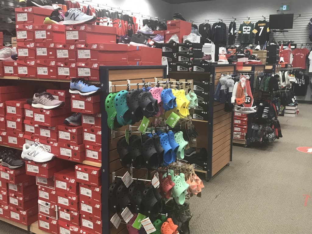 Sports Zone | 375 Daniel St S, Arnprior, ON K7S 3K6, Canada | Phone: (613) 623-9334