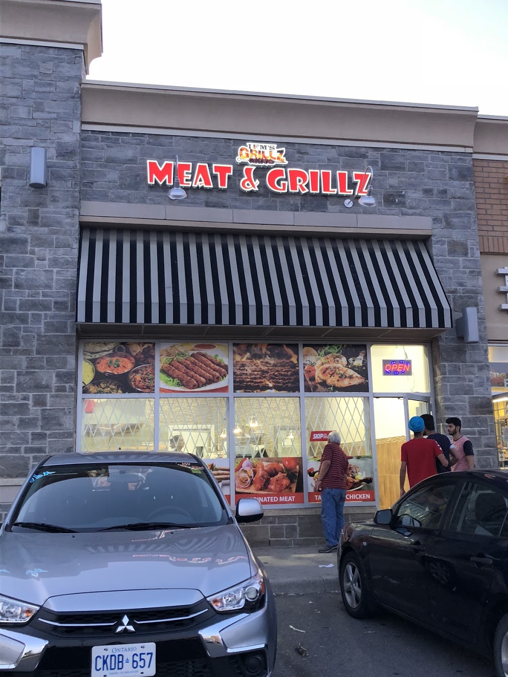 MEAT AND GRILLZ | 10635 Creditview Rd, Brampton, ON L7A 0T4, Canada | Phone: (905) 970-0777