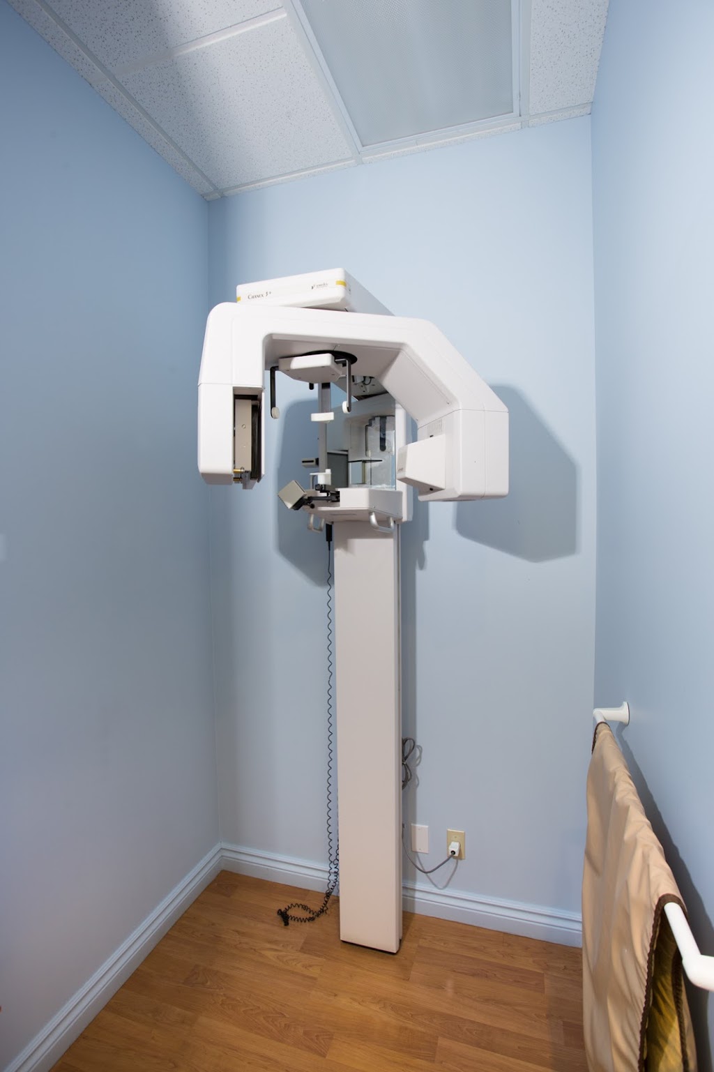 Family Dental Centre | 44 Trent St S, Frankford, ON K0K 2C0, Canada | Phone: (613) 398-8888