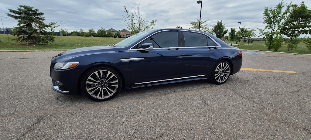 Halton Airport Limo Service | 300 Market Dr, Milton, ON L9T 5A4, Canada | Phone: (647) 614-0100