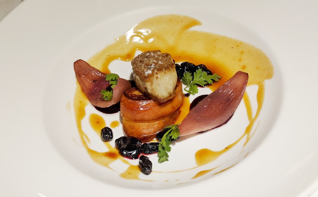 LOrée du Bois | 15 Kingsmere Rd, Chelsea, QC J9B 1A1, Canada | Phone: (819) 827-0332
