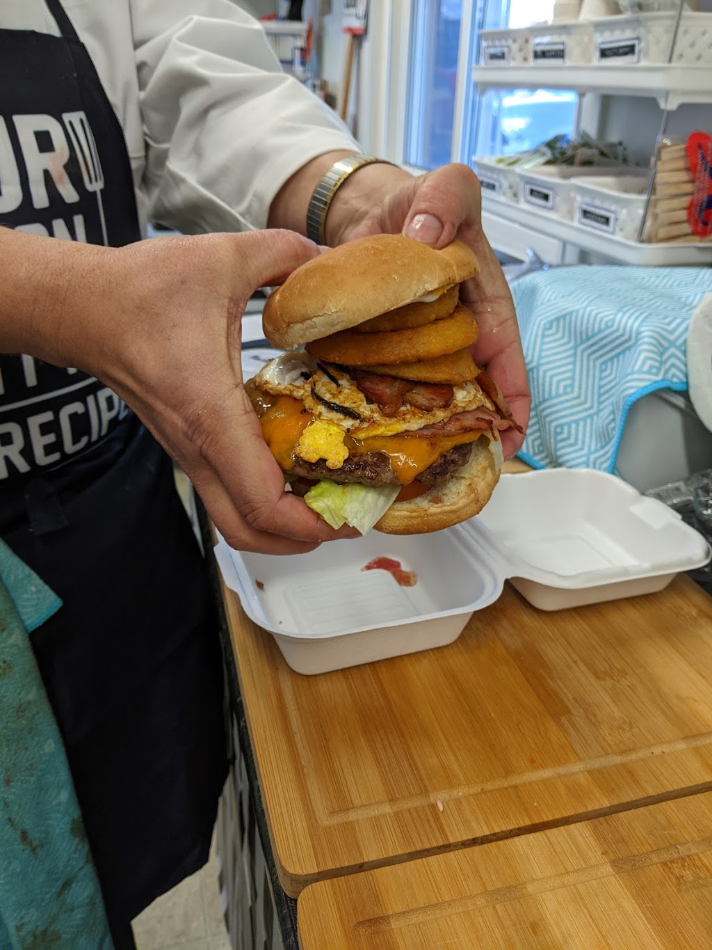 Burgers and more on 21 | 3 Scotch Settlement Rd, Southampton, ON N0H 2L0, Canada | Phone: (519) 797-3368