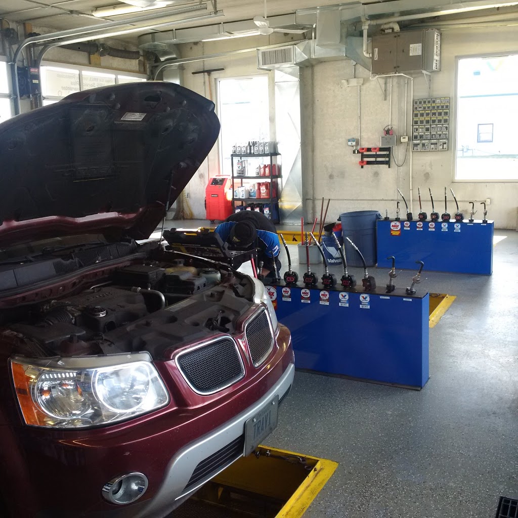 Valvoline Express Care | 625 St Clair St, Chatham, ON N7L 3L3, Canada | Phone: (519) 354-2222