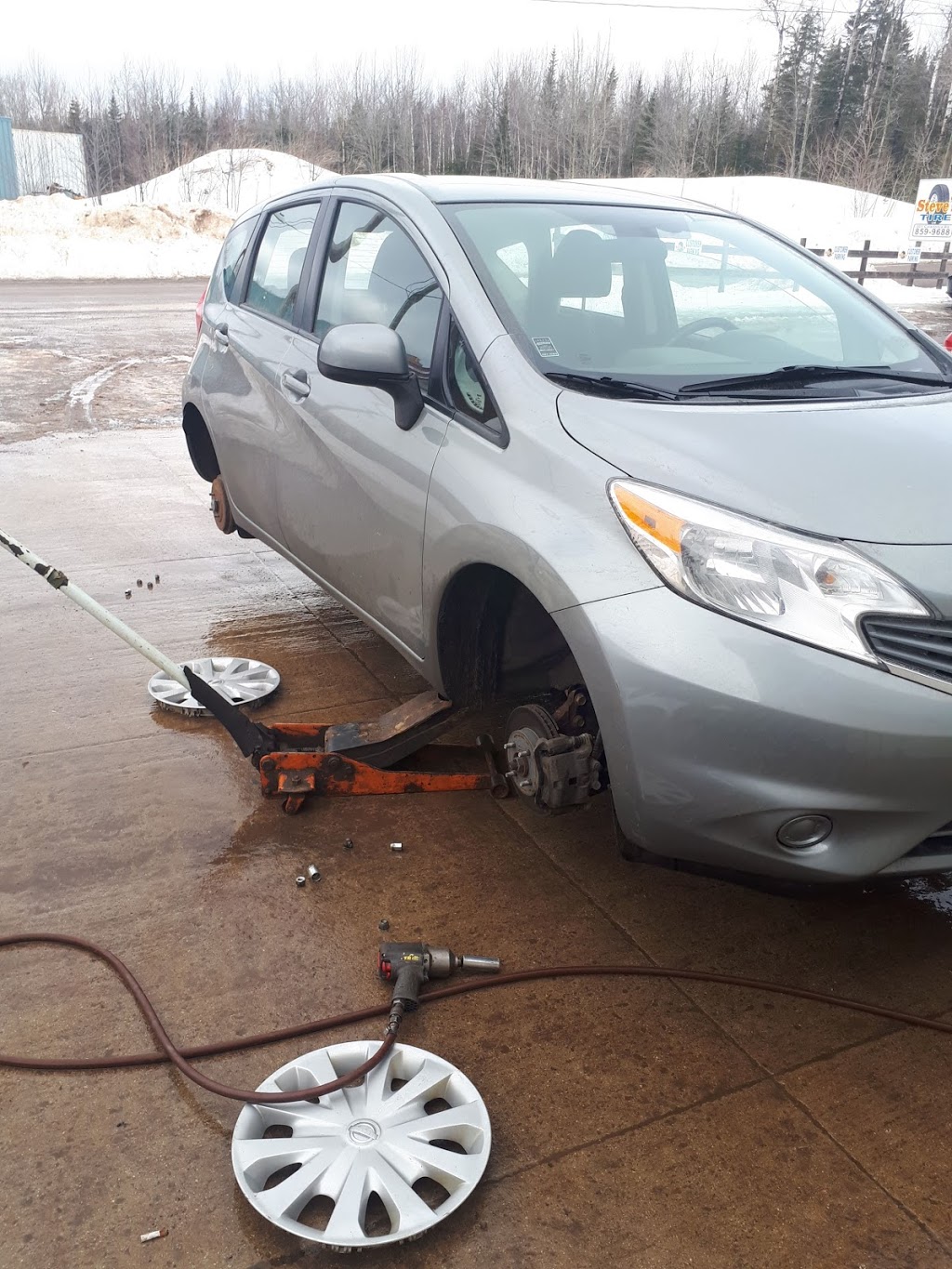 Steves Tire | 501 Caledonia Rd, Moncton, NB E1H 2E8, Canada | Phone: (506) 859-9688