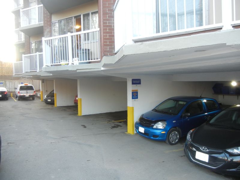 Parkside Lofts | 1160 Merivale Rd, Ottawa, ON K1Z 6B5, Canada | Phone: (613) 702-5001