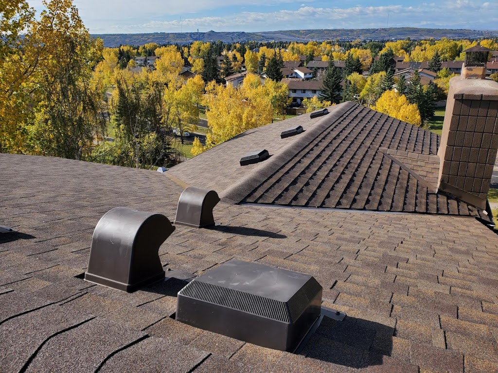 Mega Roofing & Exteriors Inc. | 143 Huggard Rd, Calgary, AB T3Z 2C2, Canada | Phone: (403) 978-1053