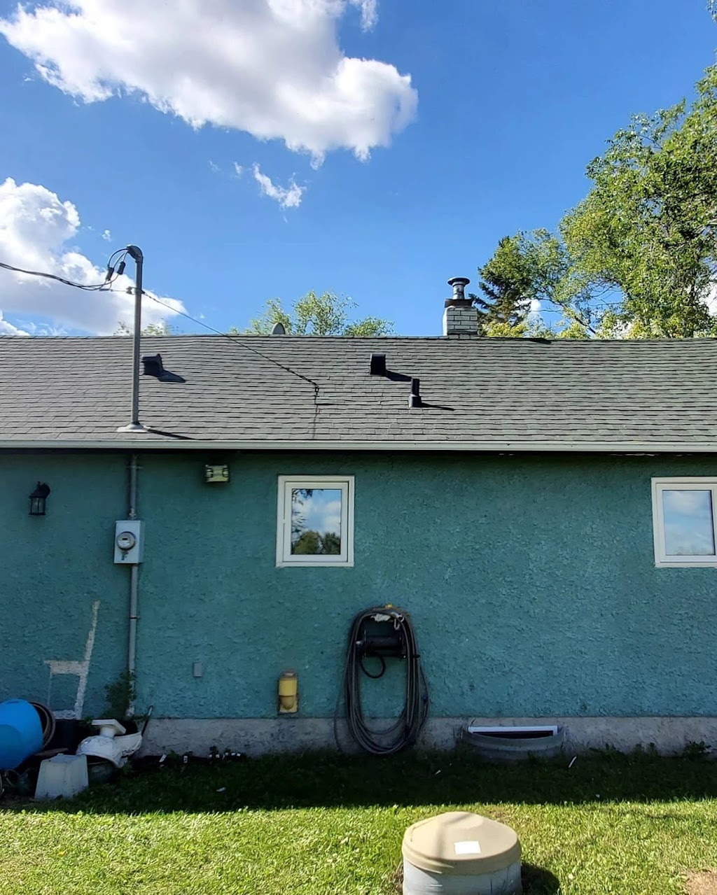 Average Joes Roofing | 31 Burnaby Bay, Winnipeg, MB R2C 5G2, Canada | Phone: (204) 293-9420