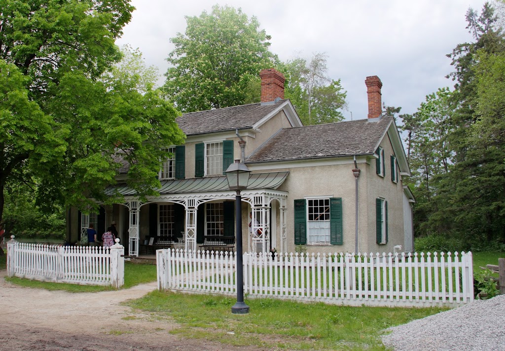 Black Creek Pioneer Village | 1000 Murray Ross Pkwy, North York, ON M3J 2P3, Canada | Phone: (416) 736-1733