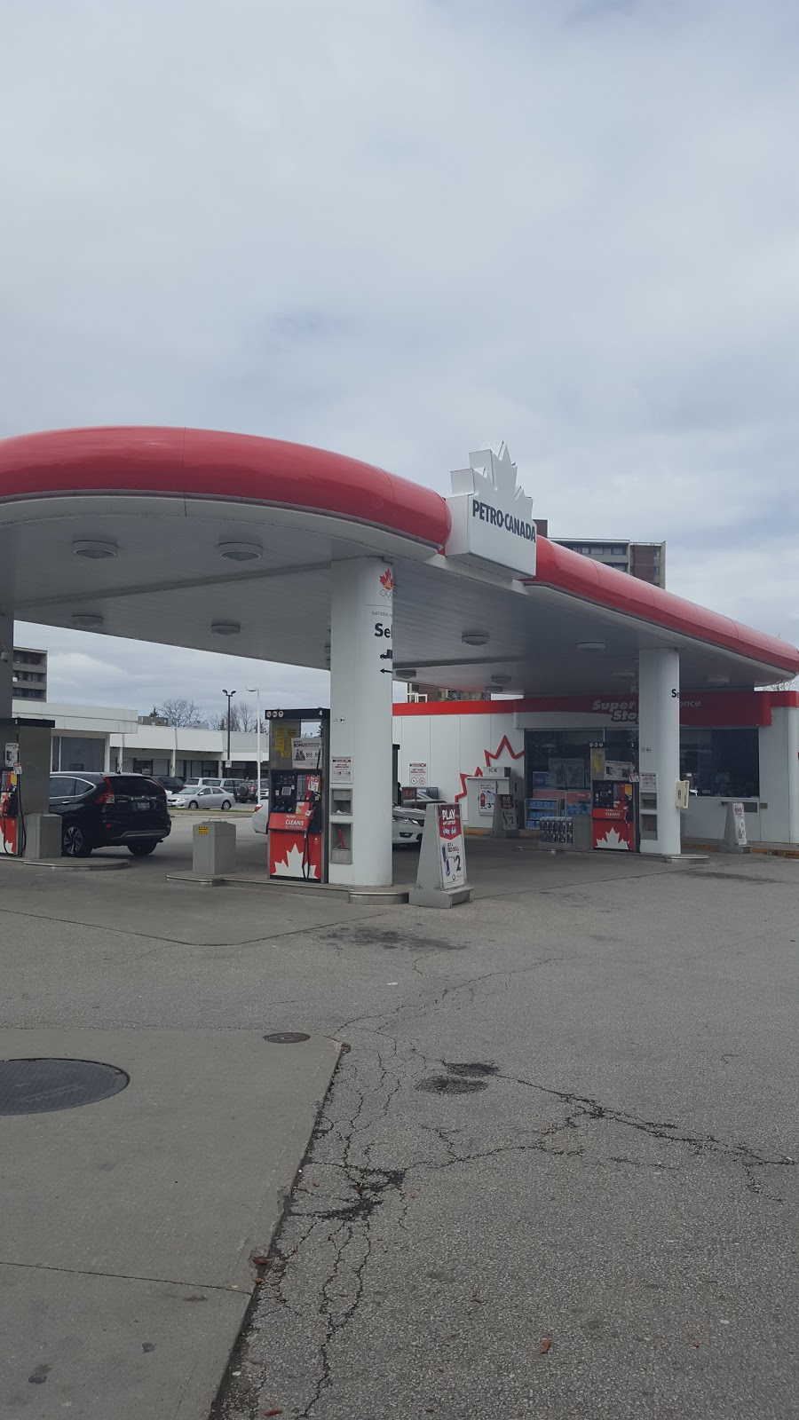 Petro-Canada | 4650 Jane St, North York, ON M3N 2L2, Canada | Phone: (416) 661-2962