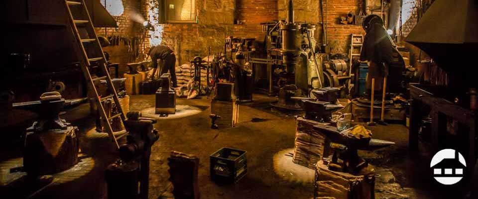 Les Forges De Montréal | 227 Rue Riverside, Montréal, QC H3C 2H9, Canada | Phone: (438) 386-9182
