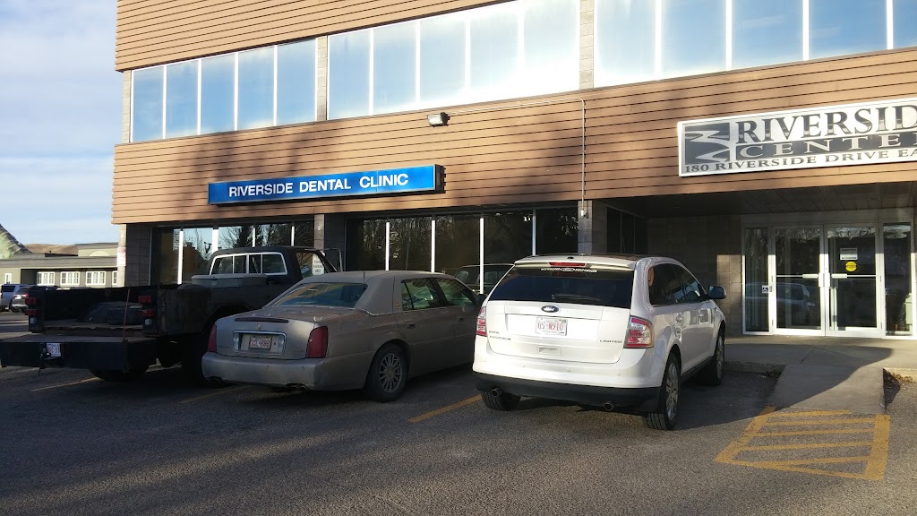 Riverside Dental Clinic | 180 Riverside Dr E, Drumheller, AB T0J 0Y0, Canada | Phone: (833) 575-1855
