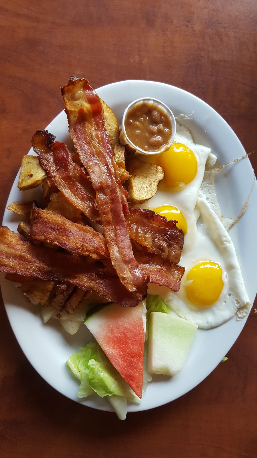 Restaurant Alpina | 1189 Chemin de la Montagne, Gatineau, QC J9J 3S2, Canada | Phone: (819) 607-6677