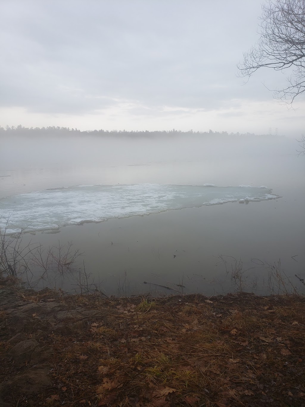Chalet Buckingham | 4651 Chemin Russell, Quyon, QC J0X 2V0, Canada | Phone: (613) 796-6207
