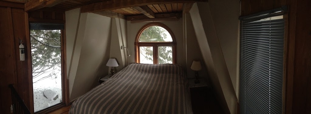Mystique Chalet | 32 Chemin du Paradis, Val-des-Monts, QC J8N 2S9, Canada | Phone: (613) 222-5773