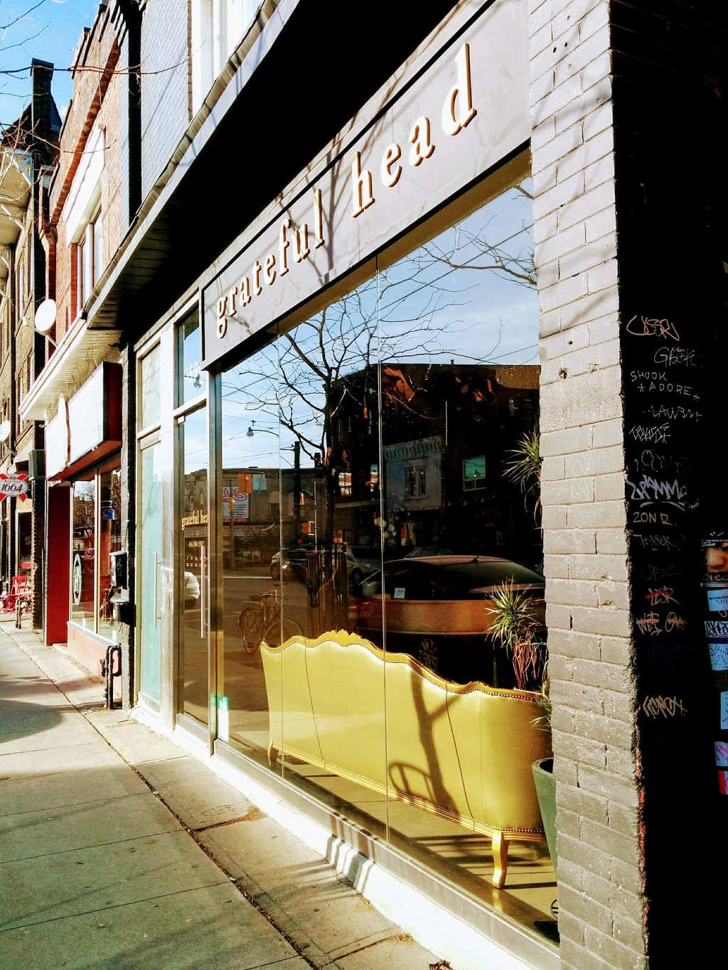 Grateful Head & Co. | 1594 Dundas St W, Toronto, ON M6K 1T8, Canada | Phone: (416) 588-5507