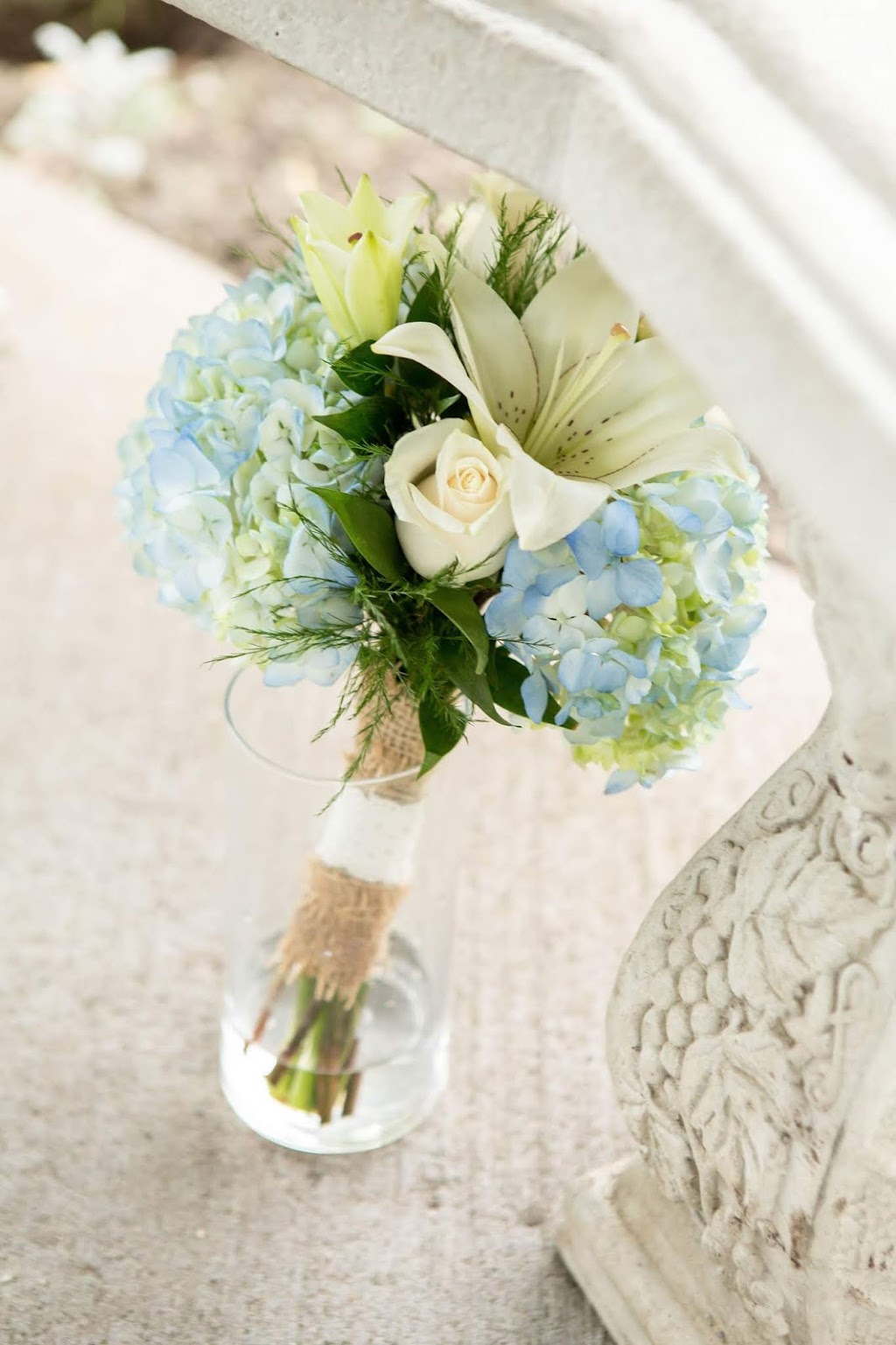 Floral Images | 68 Delhi St, Guelph, ON N1E 4J7, Canada | Phone: (519) 823-0691