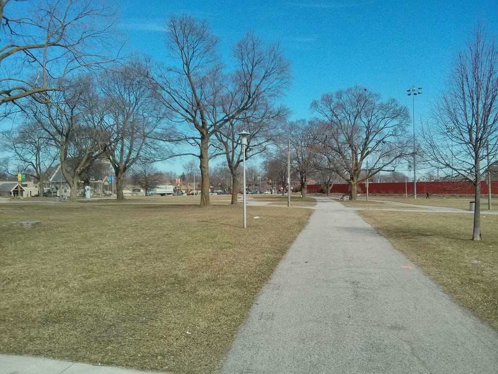 Queens Park | 925 Dundas St, London, ON N5W 5N3, Canada | Phone: (519) 661-4980