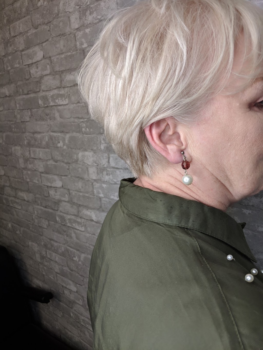 Mint Hair Studio | 1905 Baron Rd #203, Kelowna, BC V1X 6W2, Canada | Phone: (778) 484-5454