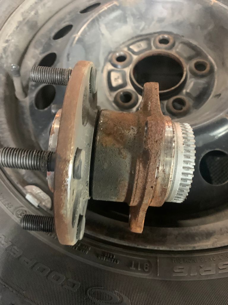 Mr.MECHANICY AUTO CENTER | 3210 Swansea Crescent #3A, Ottawa, ON K1G 3W4, Canada | Phone: (613) 796-9196