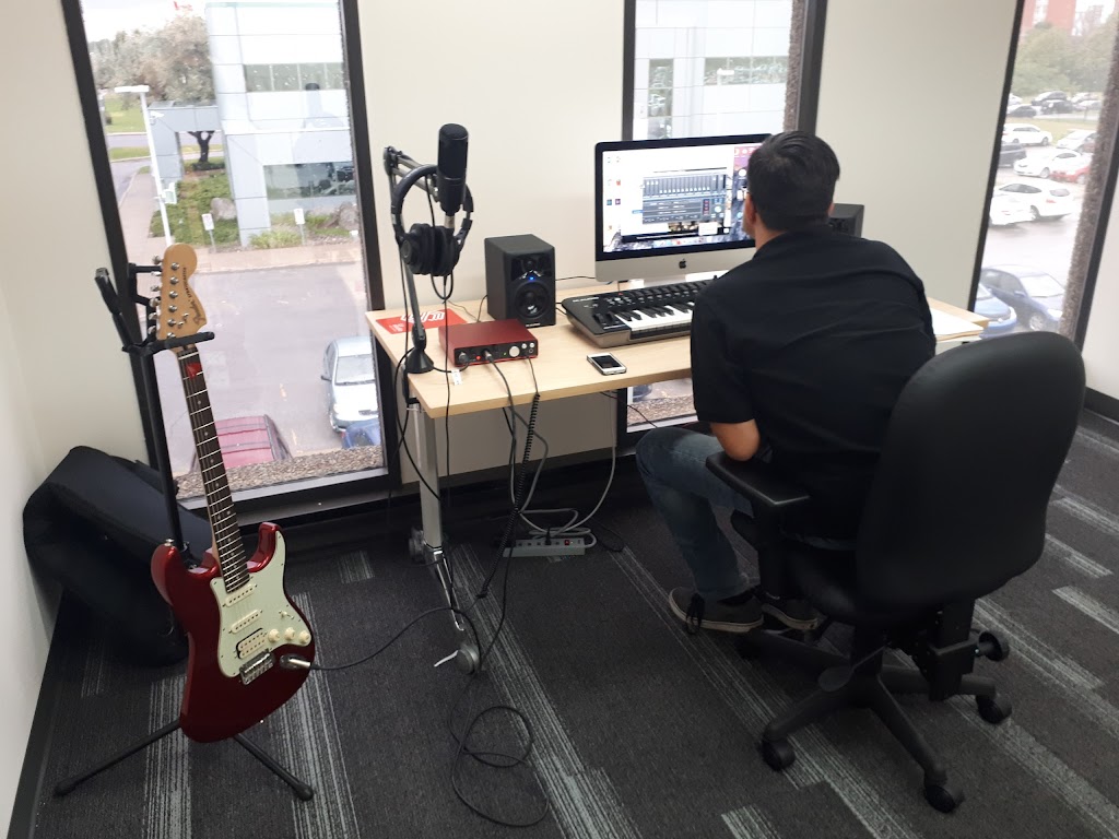 Le Studio Espace Numérique | 1535 Bd Chomedey, Laval, QC H7V 3R2, Canada | Phone: (450) 978-5995