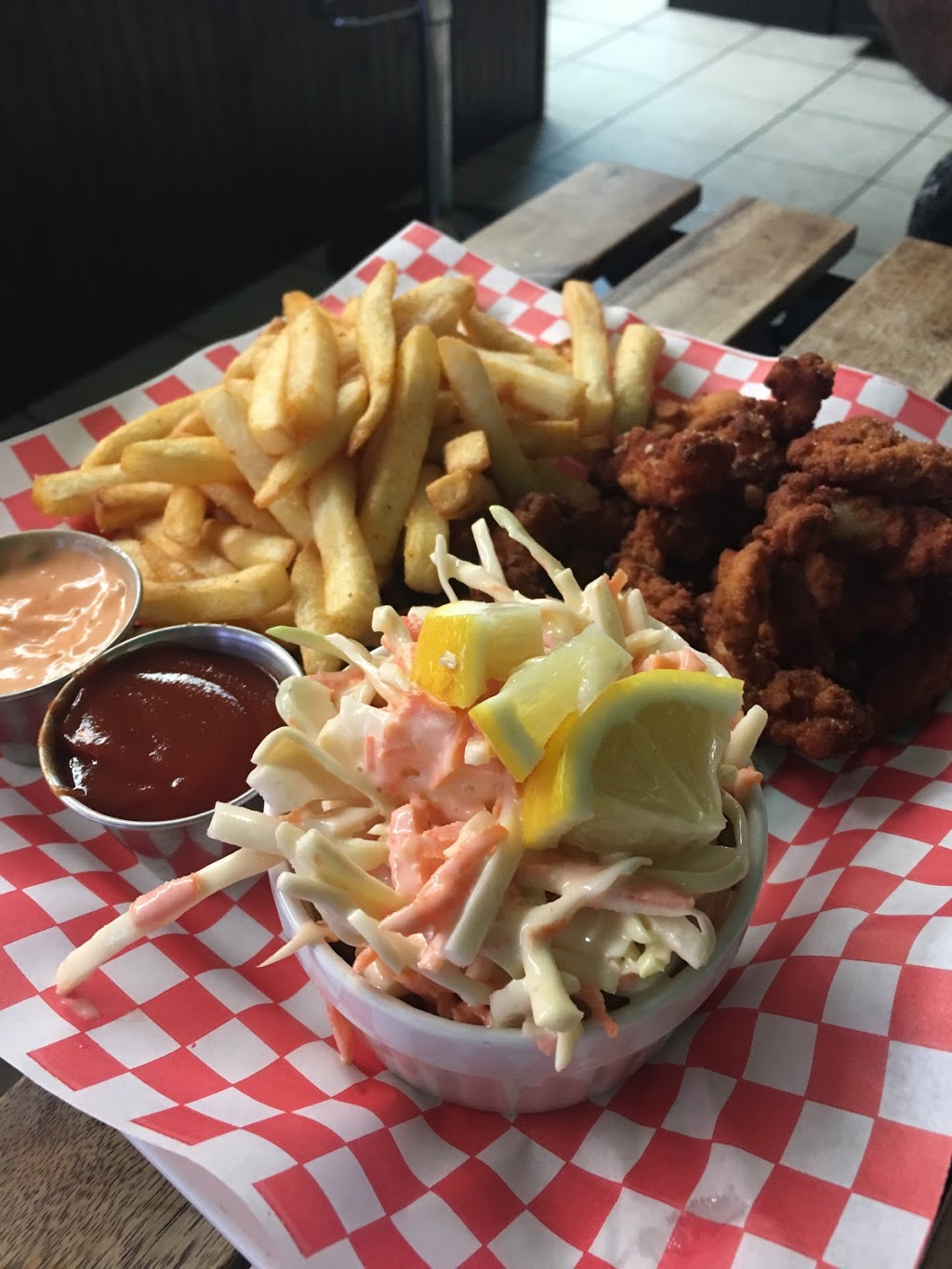 The Mermaid | 250 Kerr St, Oakville, ON L6K 3B2, Canada | Phone: (905) 849-0870